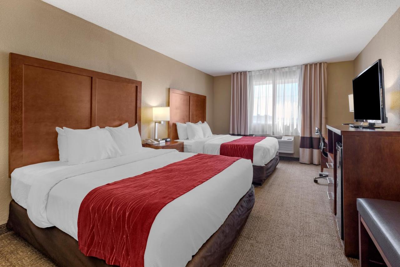 Comfort Inn & Suites Hays I-70 Luaran gambar