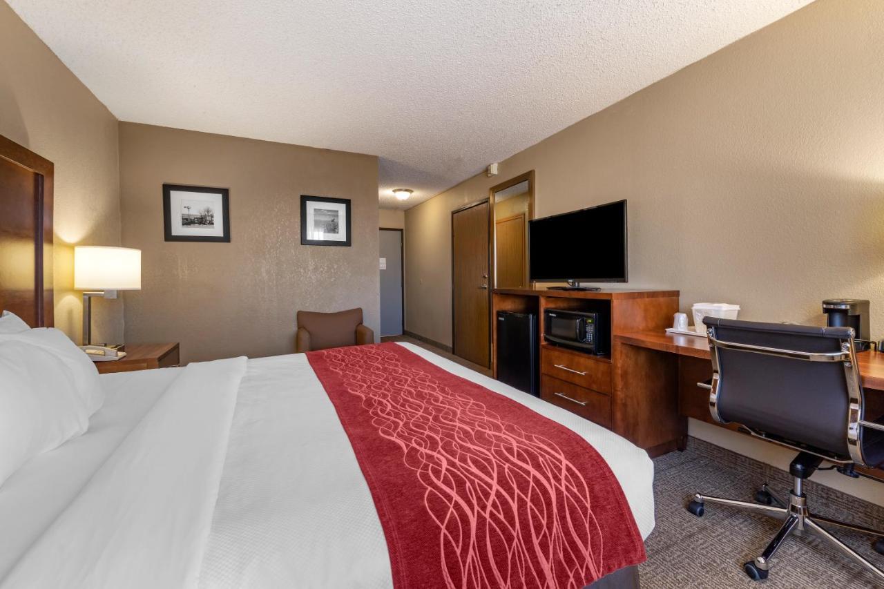 Comfort Inn & Suites Hays I-70 Luaran gambar