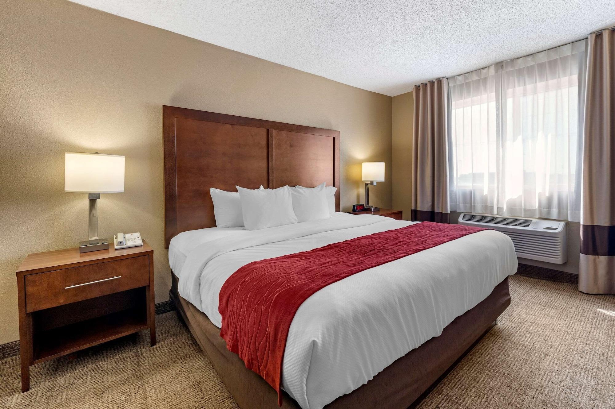 Comfort Inn & Suites Hays I-70 Luaran gambar
