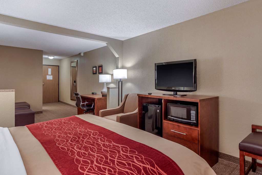 Comfort Inn & Suites Hays I-70 Bilik gambar