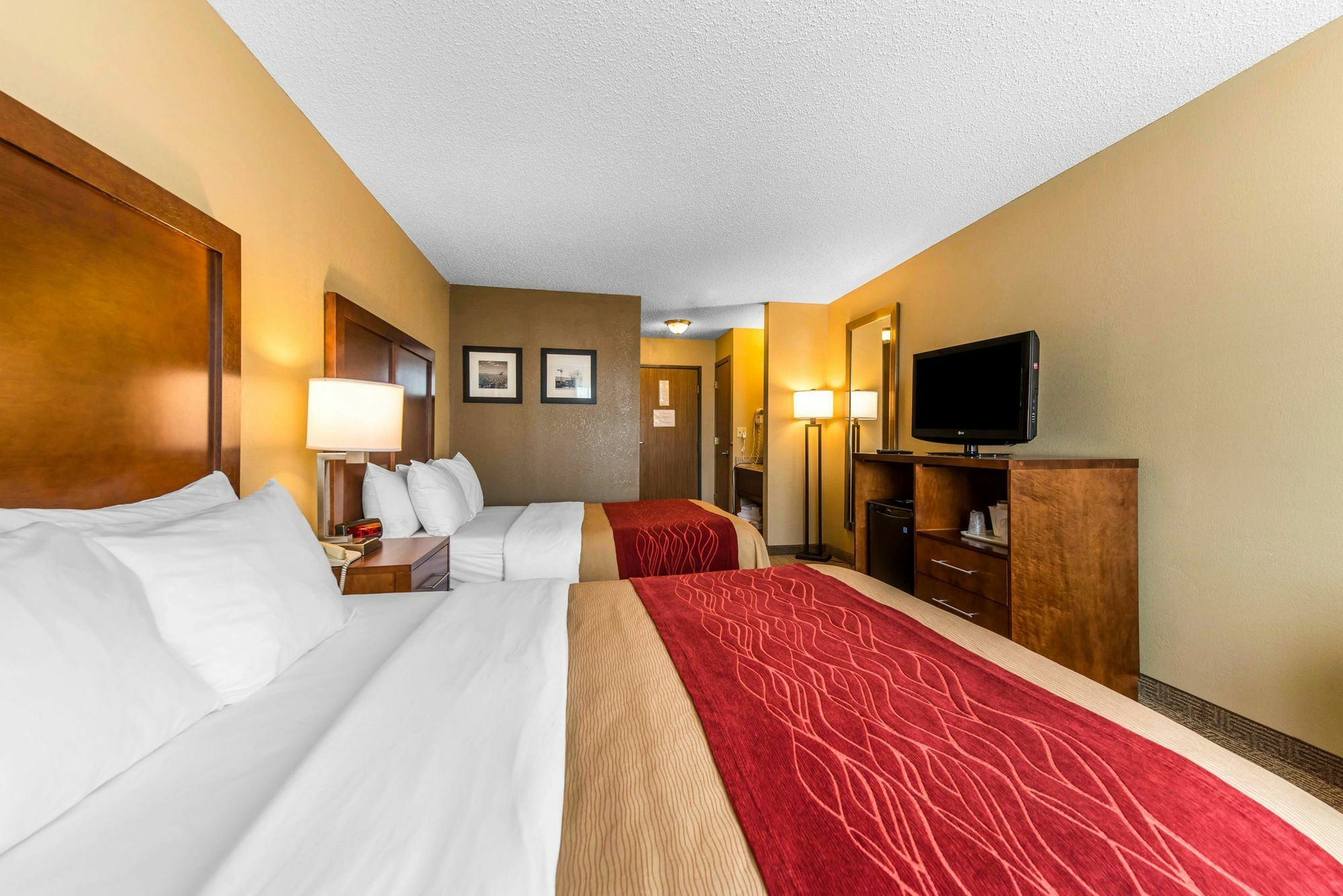 Comfort Inn & Suites Hays I-70 Luaran gambar
