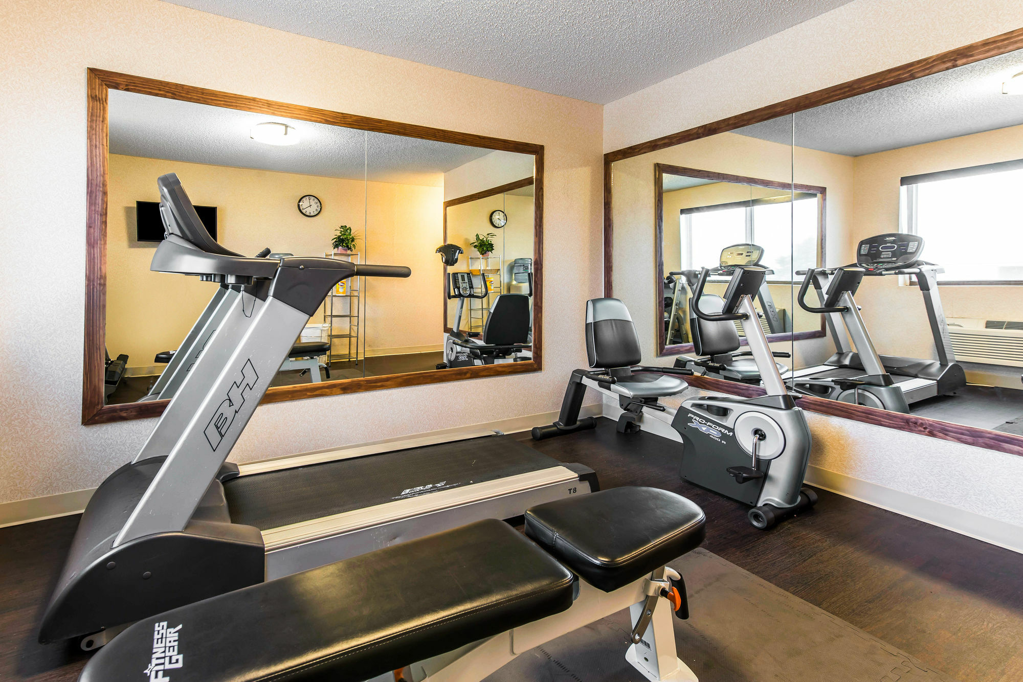 Comfort Inn & Suites Hays I-70 Luaran gambar